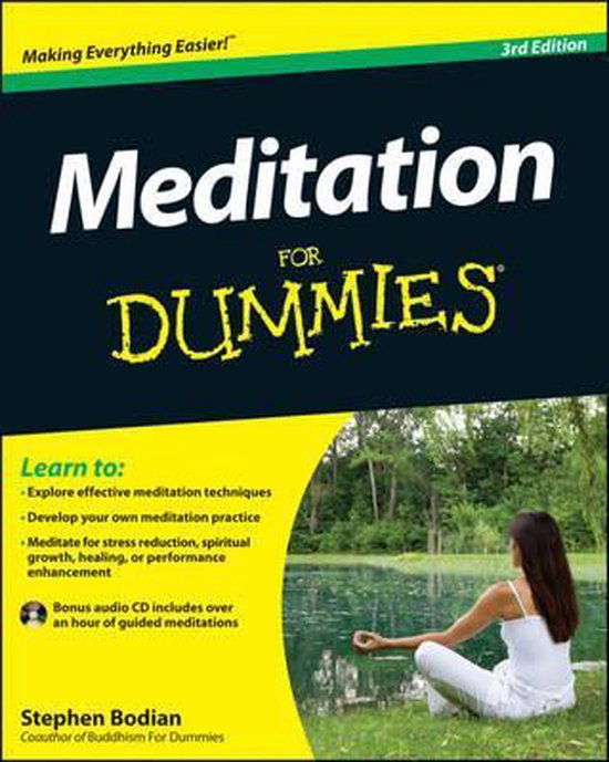 Livre 'Meditation For Dummies' 3e édition. Une femme médite à l'extérieur près d'un lac. Apprenez des techniques de méditation, la réduction du stress, et plus.