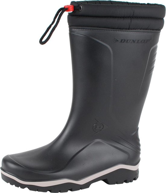 Zwarte Dunlop regenlaars met gepolsterde boord en trekkoord. Textuurdetails op de schacht en zool.