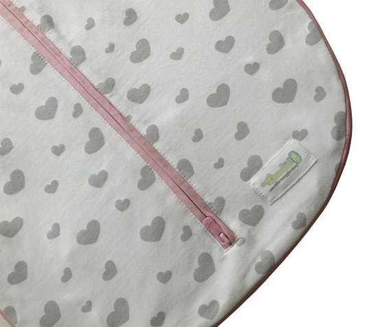 Woombie Original Hartjes 0-3 maanden Inbakerzak - inbakeren - slapen - baby van Woombie — afbeelding 3