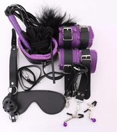 Bondageset | Bondage | BDSM set | Bondage set | BDSM Toy set 10-delig | Paars | Zwart | Set met gagball, oogmasker, zweep, tepelklemmen, halsband, handboeien, enkelboeien, touw, veer en maske