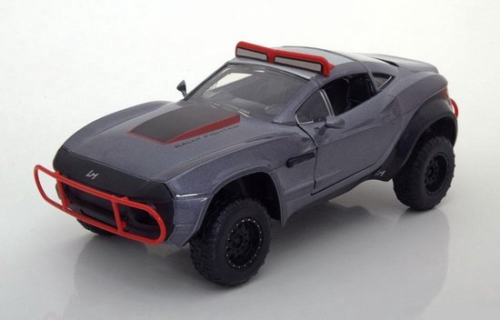 Letty's Local Motors Rally Fighter Fast and Furious 8 2017 grijs 1:24 Jada Toys