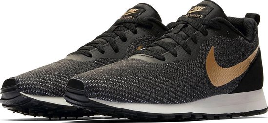 Nike MD Runner 2 sneakers Heren Grijs | Bestel online » Intersport.nl
