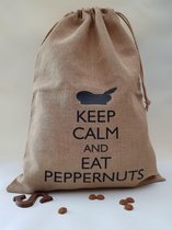 Sinterklaas jute zak voor cadeautjes met de tekst "Keep calm and eat peppernuts"