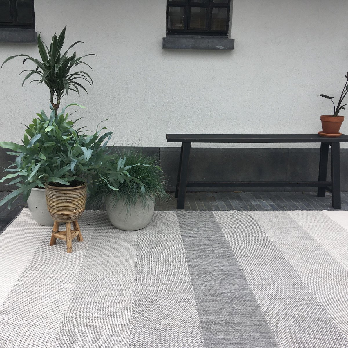 Buiten vloerkleed Boa - Zwart/Wit - dubbelzijdig - EVA Interior - 160 x 230 cm - (M)