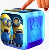 Wekker voor Kids met LED licht - Cartoon design wekker, verschillende kleuren, digitale wekker - Minion Design Alarm Clock