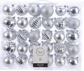 Decoris Kerstballen - 60x stuks - kunststof - zilver