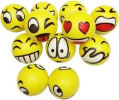 Lachgezicht PU stress ballen geel - 60 mm - set van 12 stuks - traktatie uitdeelcadeau kinderfeestje
