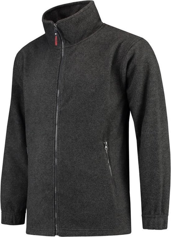 Donkergrijs fleecevest van Tricorp met ritssluiting, opstaande kraag, twee steekzakken met ritssluiting en rode branding op de kraag.