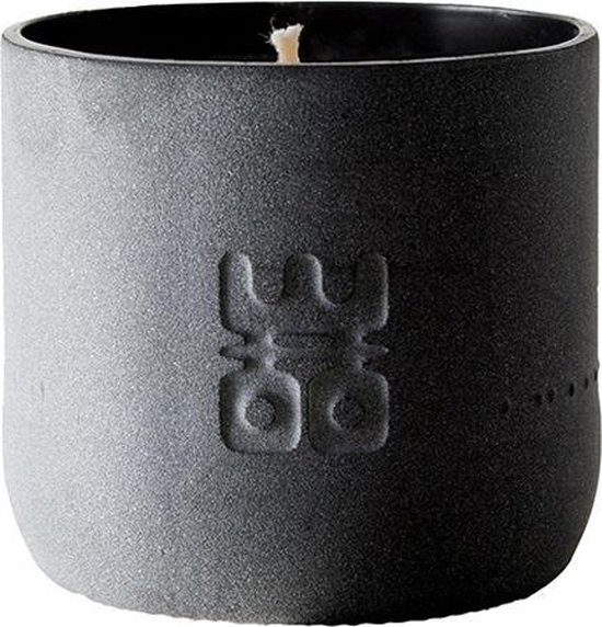 Foto: Woo lucky candle black mermaid l kleur zwart geur tranquility 60 branduren duurzaam design