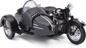 Maisto Harley-Davidson Costum - 1948 FL 1:18