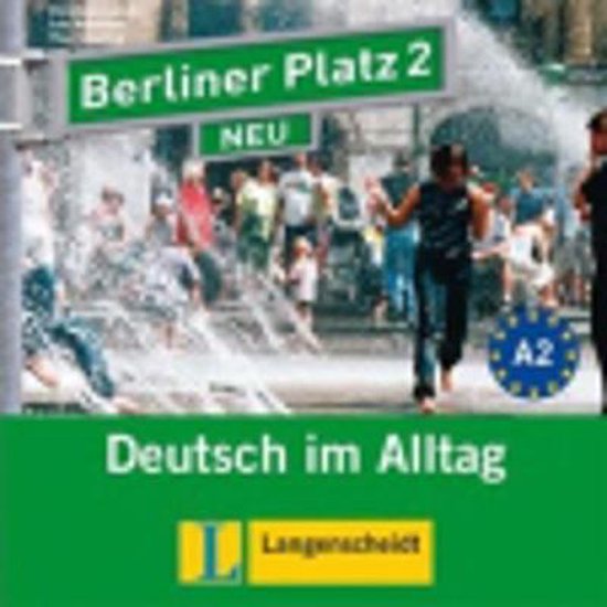Livre 'Deutsch im Alltag' avec "Berliner Platz 2 NEU" et un logo "A2".