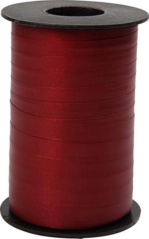 Donkerrode, matte lintrol van 10 mm breed, gewikkeld rond een zwarte spoel.
