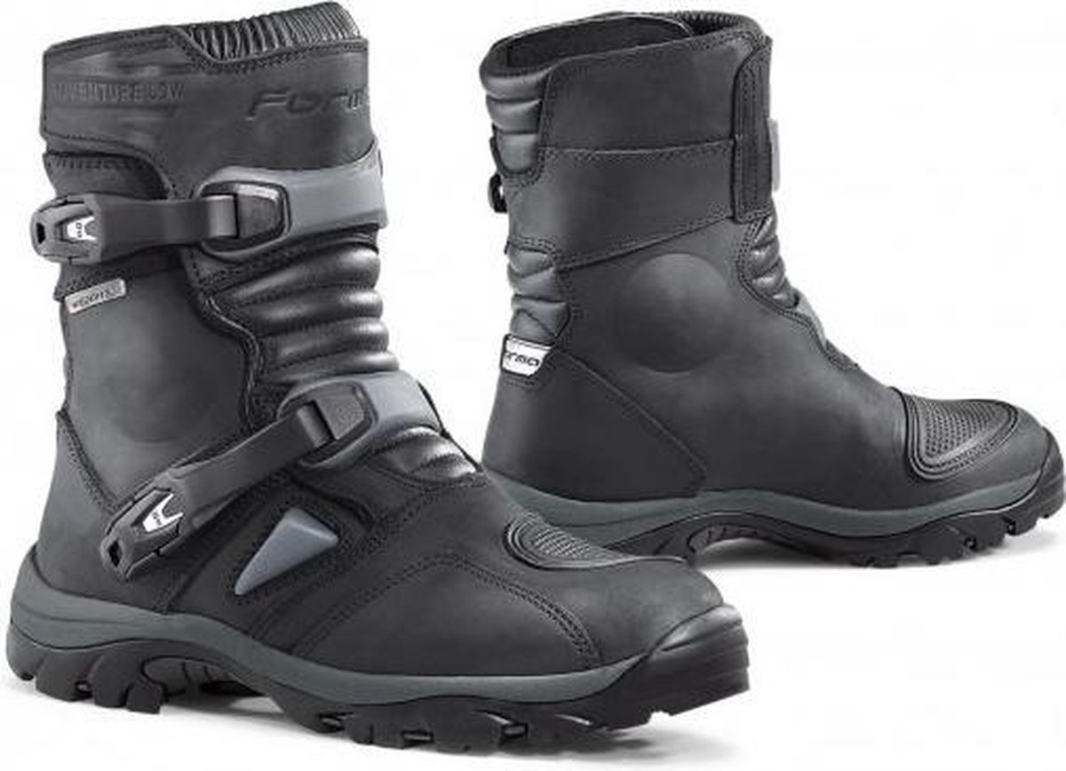 Forma Adventure Low Zwart - Laars