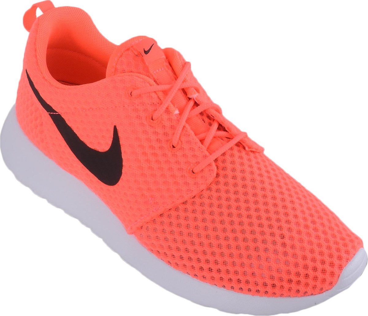 Nike Roshe One BR - Sportschoenen - Mannen - Maat 40 - Roze/ Zwart | bol.com