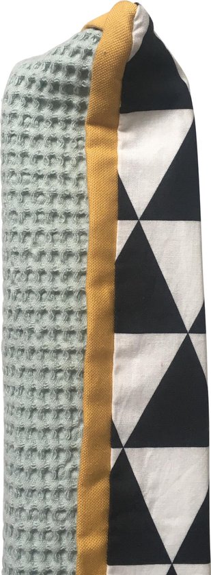 Product: Hannahhave aankleedkussenhoes Geomatric, zwart wit/ oud groen., van het merk Hannahhave