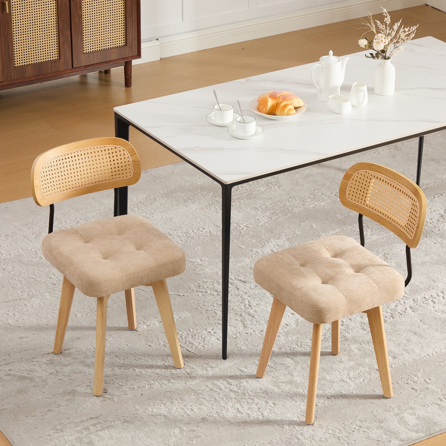 Wishdor Eetkamerstoelen set van 2 - 360° draaibaar met zachte chenille zitting - Gevlochten rotan rugleuning zonder armleuningen - Retro stijl voor eetkamer keuken en slaapkamer - Khaki - 50 x 43 x 77 cm