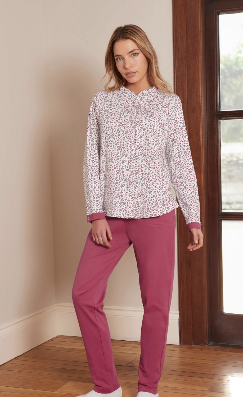 Barandi Damespyjama in Katoen – Lange Pyjama – Dierenprint Wit/Roze