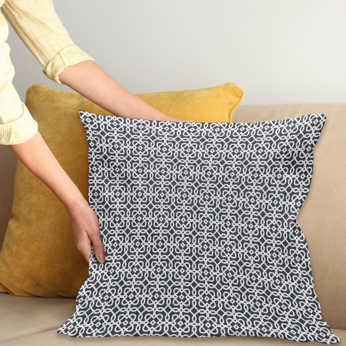 ABAKUHAUS Geometrisch Kussenhoes, Donker Werveling Vierkanten, Water- en Vuilafstotende Stof met Digitale Print voor Binnen en Buiten, 50 x 50 cm, Houtskool Grijs Wit