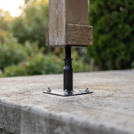 4 stuks in hoogte verstelbare paaldragers, 100-150 mm, zwarte steunvoet, verstelbare paalvoet van koolstofstaal met schroeven, paalsteun, zwart, voor hekken, carports, pergola's — afbeelding 3