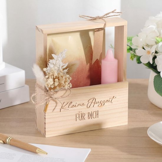 Wellness Cadeauset voor Vrouwen Ontspanningscadeau voor Vrouwen Houten Geschenkmand Met Kaarsen Gedroogde Bloemen Labels Van Kraftpapier Verjaardagscadeau Voor Vriendin Of Jubileumcadeau — afbeelding 4