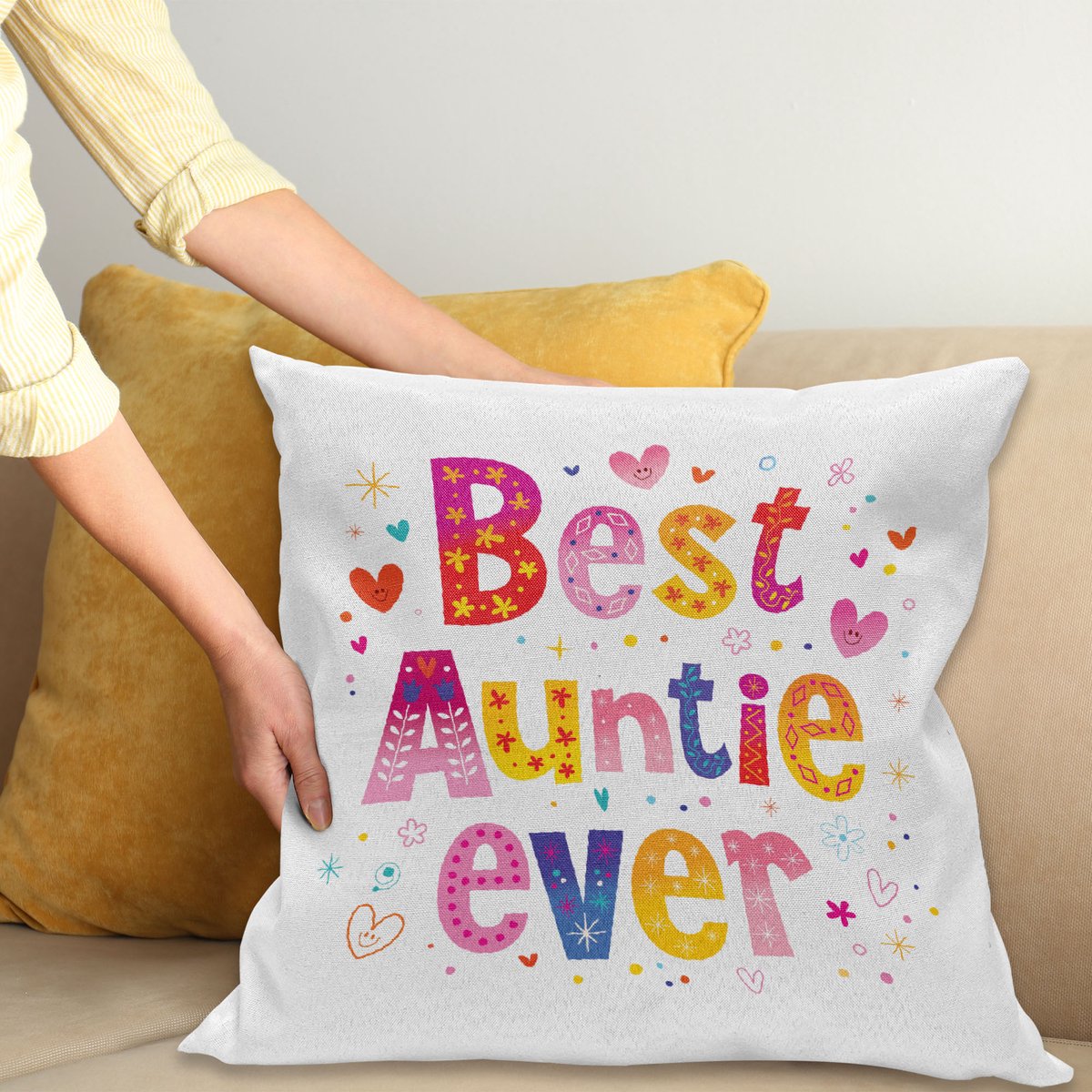 ABAKUHAUS Aunt Sierkussenhoes, Doodle Stijl Best Auntie Ever Typography Childish Family Harten Bloemen Cartoon, Decoratieve Vierkante Sierkussenhoes, 40 x 40 cm, Roze Geel