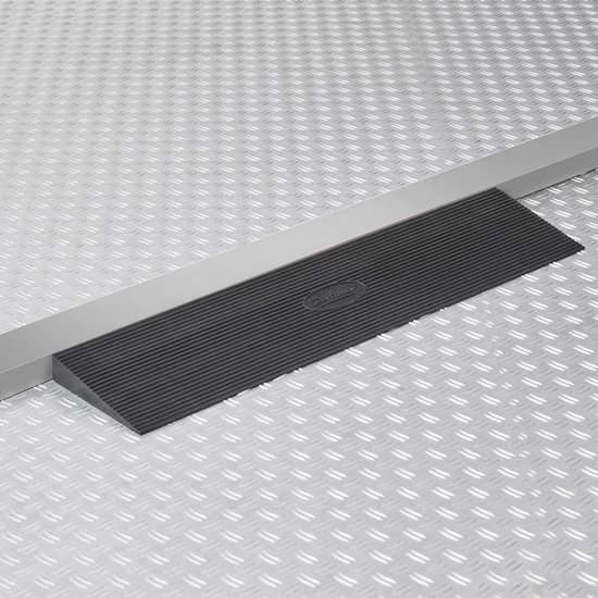 Datona rubberen drempelhulp van 3 cm, 90 cm breed, met antislipribbelprofiel