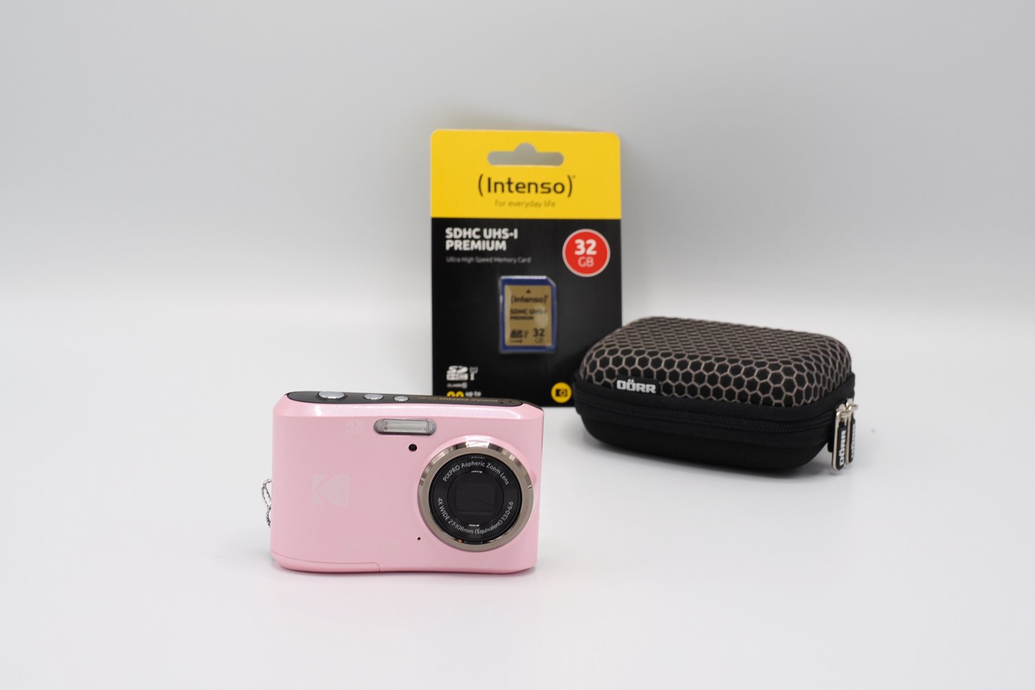 Kodak Pixpro FZ45 - Compactcamera - Roze - + 32GB geheugenkaart - + Tas