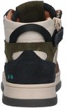 Arrière d'une basket montante avec des panneaux marron, blanc, vert et bleu marine et une boucle au talon.
