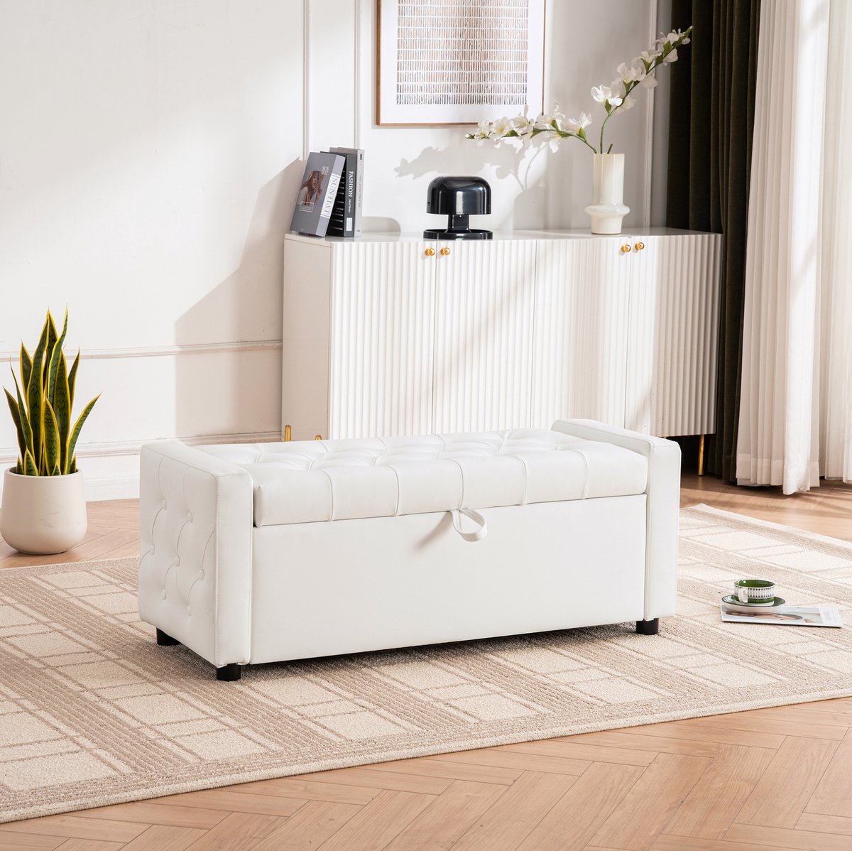 REDOM - Opbergbank - Verborgen opbergruimte - Gecapitonneerde kunstleren bekleding - Lage poten - Voor binnen - Wit - 122 x 45 x 47 cm