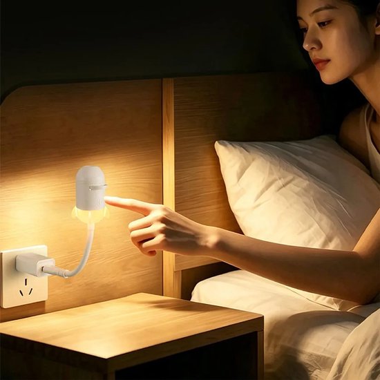 Galaxy-projectie nachtlampje (met 24 patronen), USB LED-sterrenhemellamp, planetariumprojector geschikt voor kinderkamers, slaapkamers en feestdecoratie. — afbeelding 4