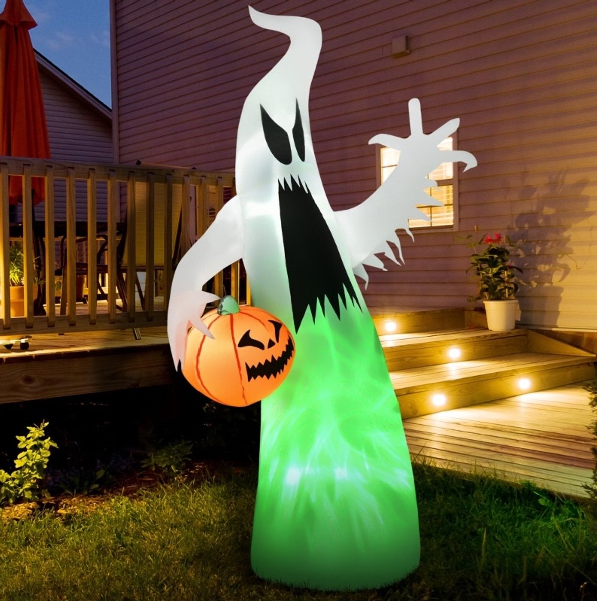 Opblaasfiguur Zelfopblazend – 105 x 65 x 180 Cm – Polyester – Wit – Halloween Spookdecoratie met Ledverlichting