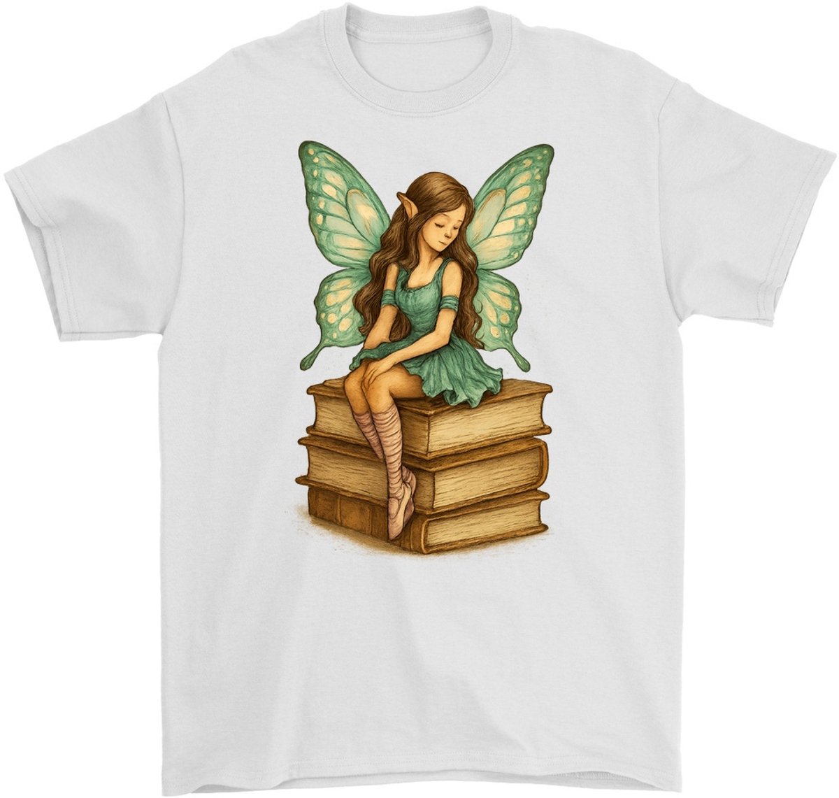 Boekenwurm Shirt – Fee op een Stapel Boeken – Fantasy Outfit – Unisex T-Shirt voor Dames & Heren – Leuk Cadeau voor Boekenliefhebbers