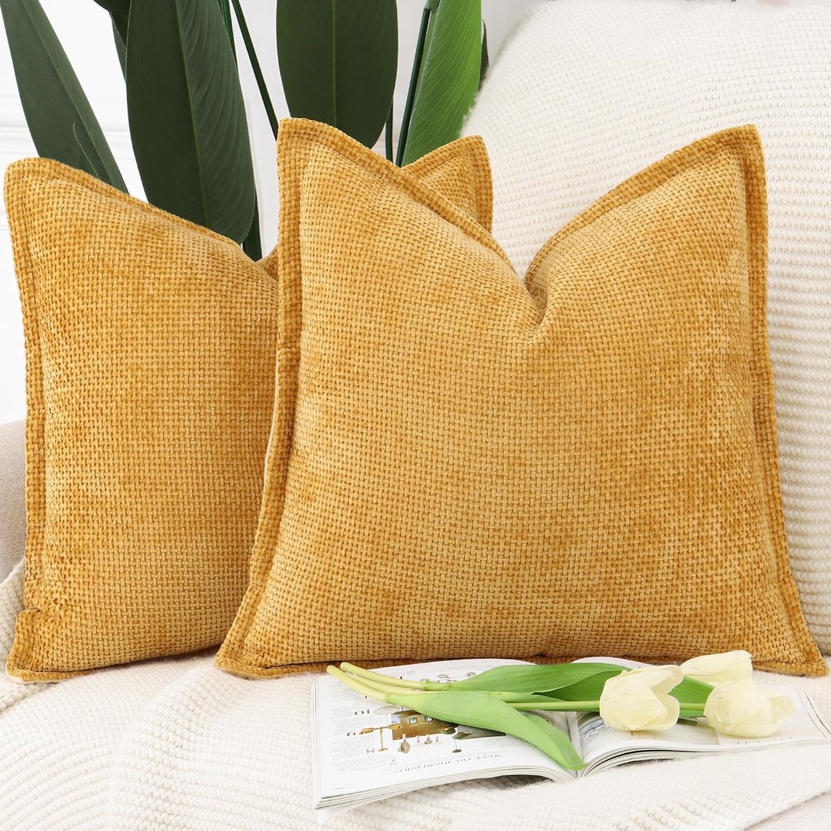 Elzusha - Set van 2 Kussenhoezen van Chenille - Geel - 45 x 45 cm