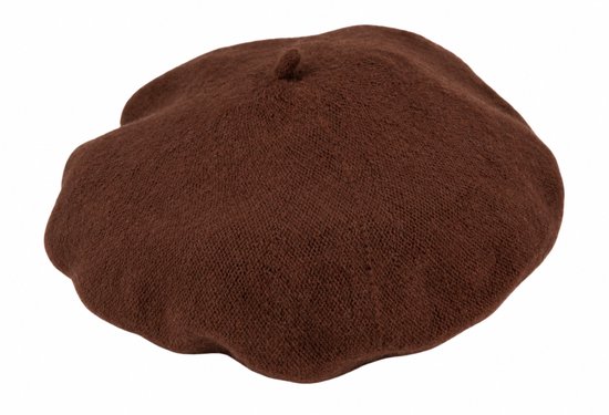 Klassieke bruine baret van gebreid materiaal met een klein puntje bovenop.