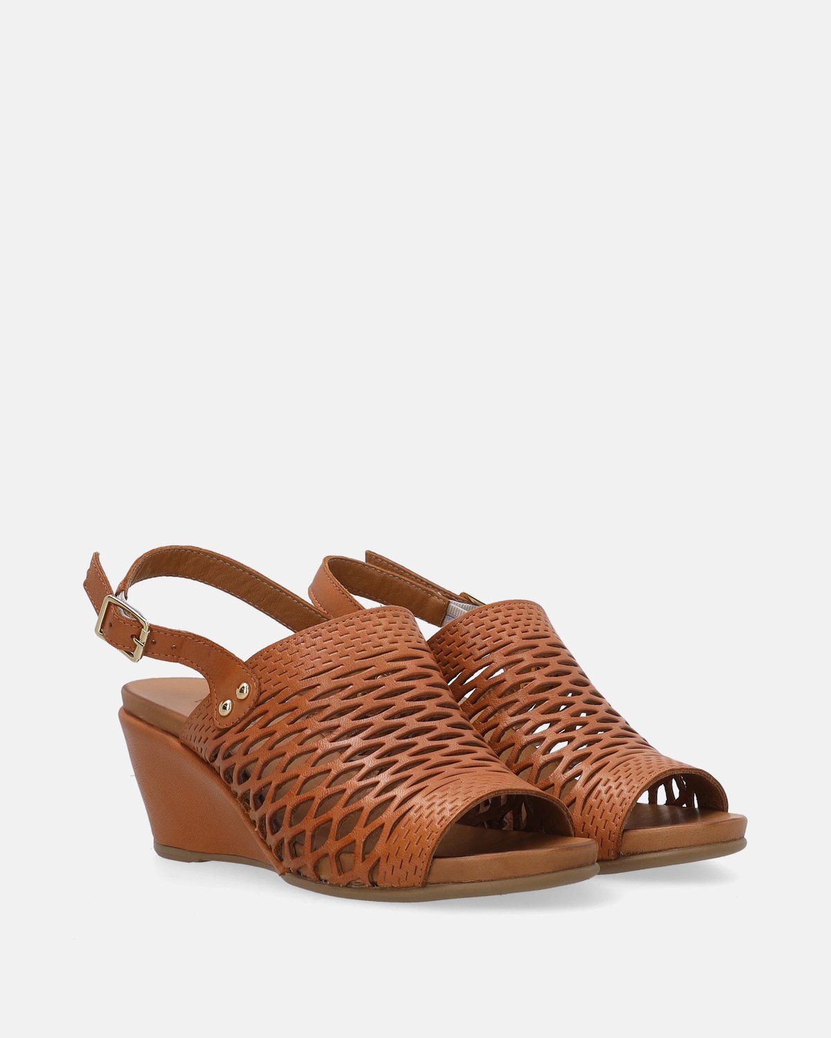 ARTIMOD - Bruine leren sandalen - Geperforeerd bovenwerk - Sleehak 6,5 cm