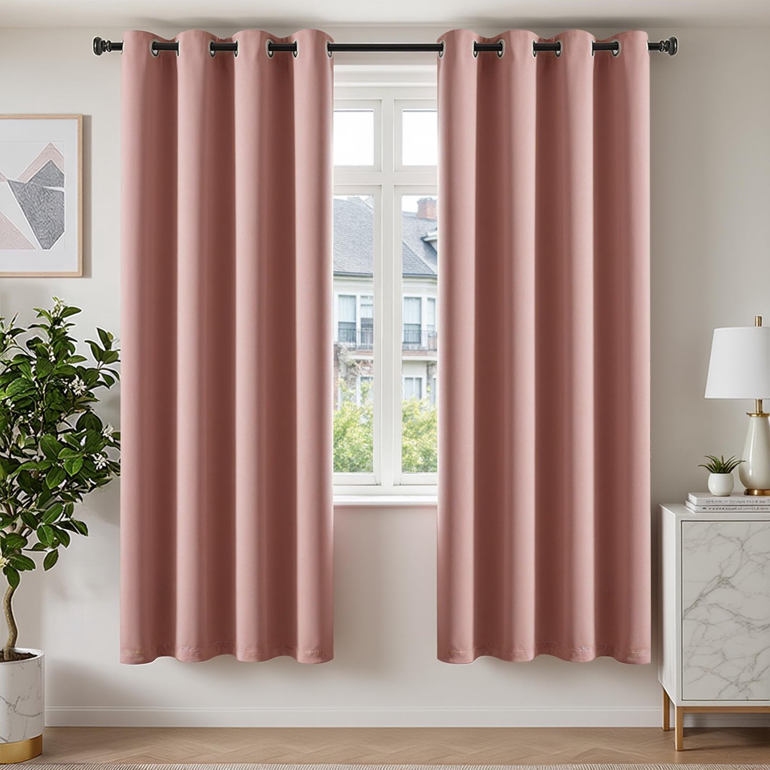 Famanu Set van 2 verduisterende gordijnen in het roze, ondoorzichtig materiaal, ideaal voor slaapkamers en woonkamers, afmeting 220x140 cm, voor raamdecoratie en het creëren van privacy