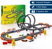 CosmoToys Elektrische Racebaan - 7 METER - 2 Spelers - Met Adapter & Verkeersbordenset - Incl. Looping & Rondeteller - Autobaan Speelgoed voor Kinderen - Kinderspeelgoed