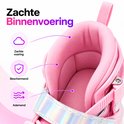 Close-up van de zachte, ademende roze binnenvoering en enkelondersteuning van de rolschaats.