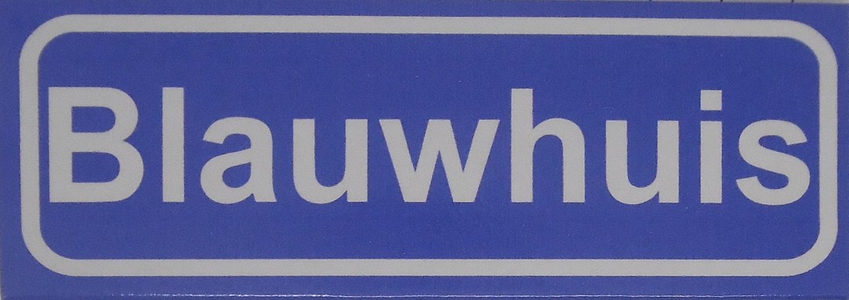 Souv© - koelkast magneet - plaatsnaam bord - kombord - souvenir - koelkastmagneetje - relatiegeschenk Blauwhuis