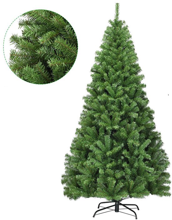 Kunstkerstboom van 225 cm met 1346 groene pvc-naalden en een metalen standaard, met detailweergave van de takken.