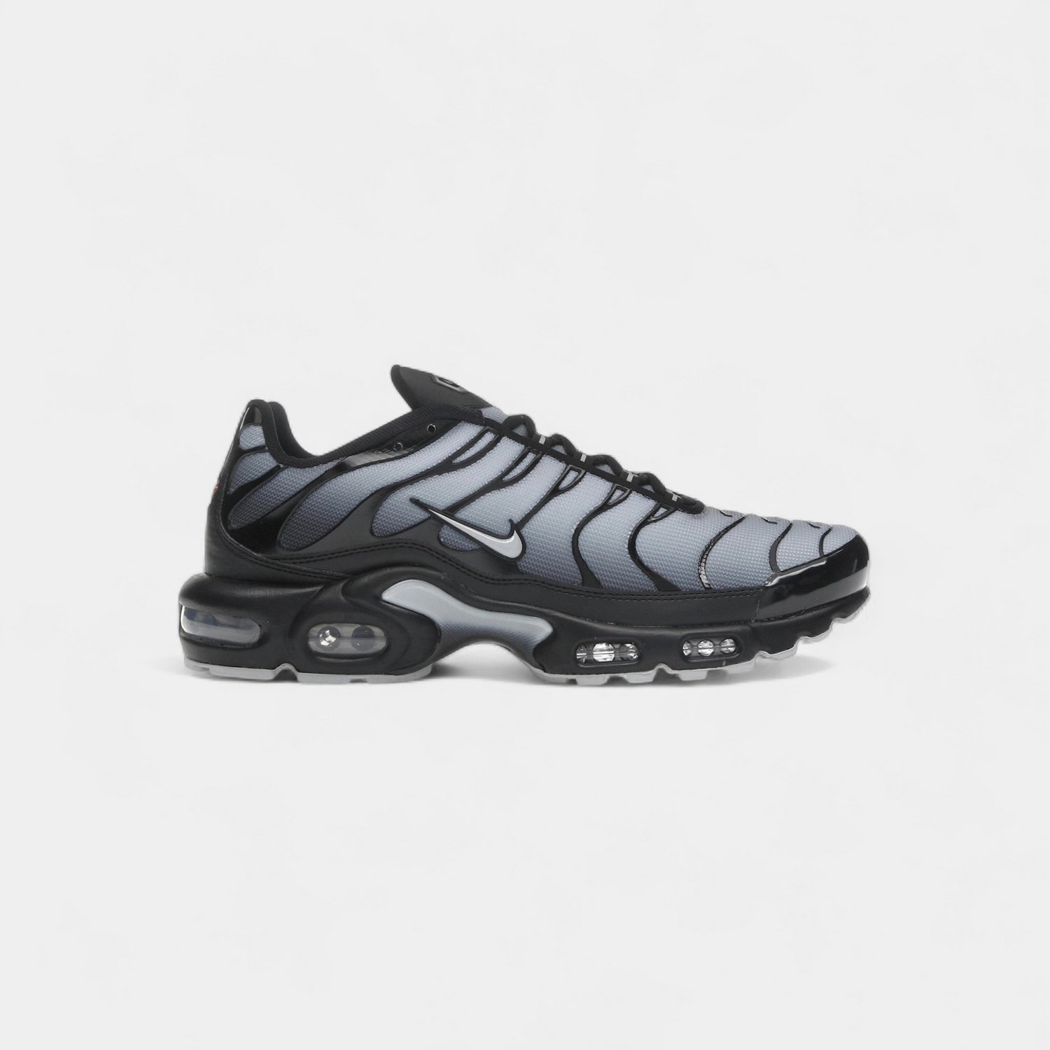 Nike Air Max Plus SE Wolf Zwart