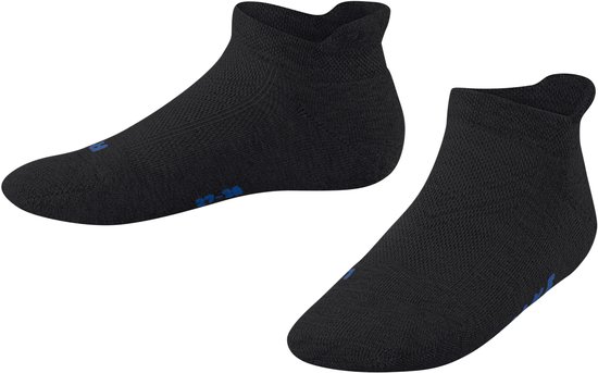 Zwarte Falke enkelsokken met lichte padding en blauwe details. Maat 27-30.