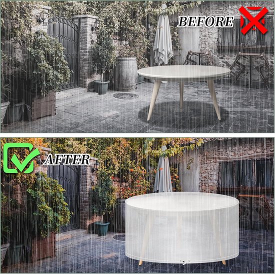 Vergelijking voor en na het gebruik van de ronde, transparante waterdichte hoes over een tuintafel in de regen.