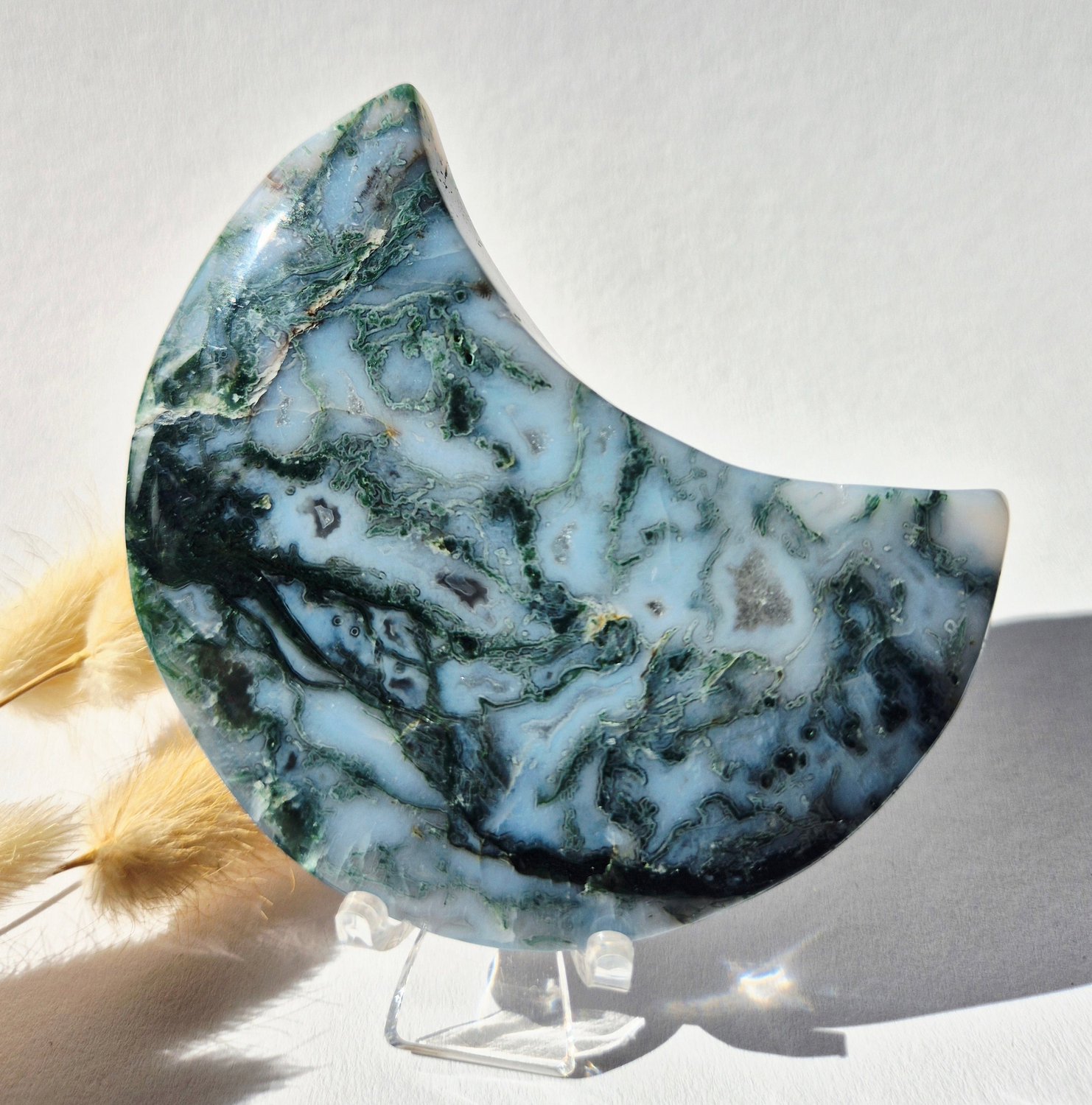 Moonlight Gemstones Edelsteen Mosagaat Maan op Standaard (Druzy & Patronen) Agaat - #304 10-12cm Meerkleurig