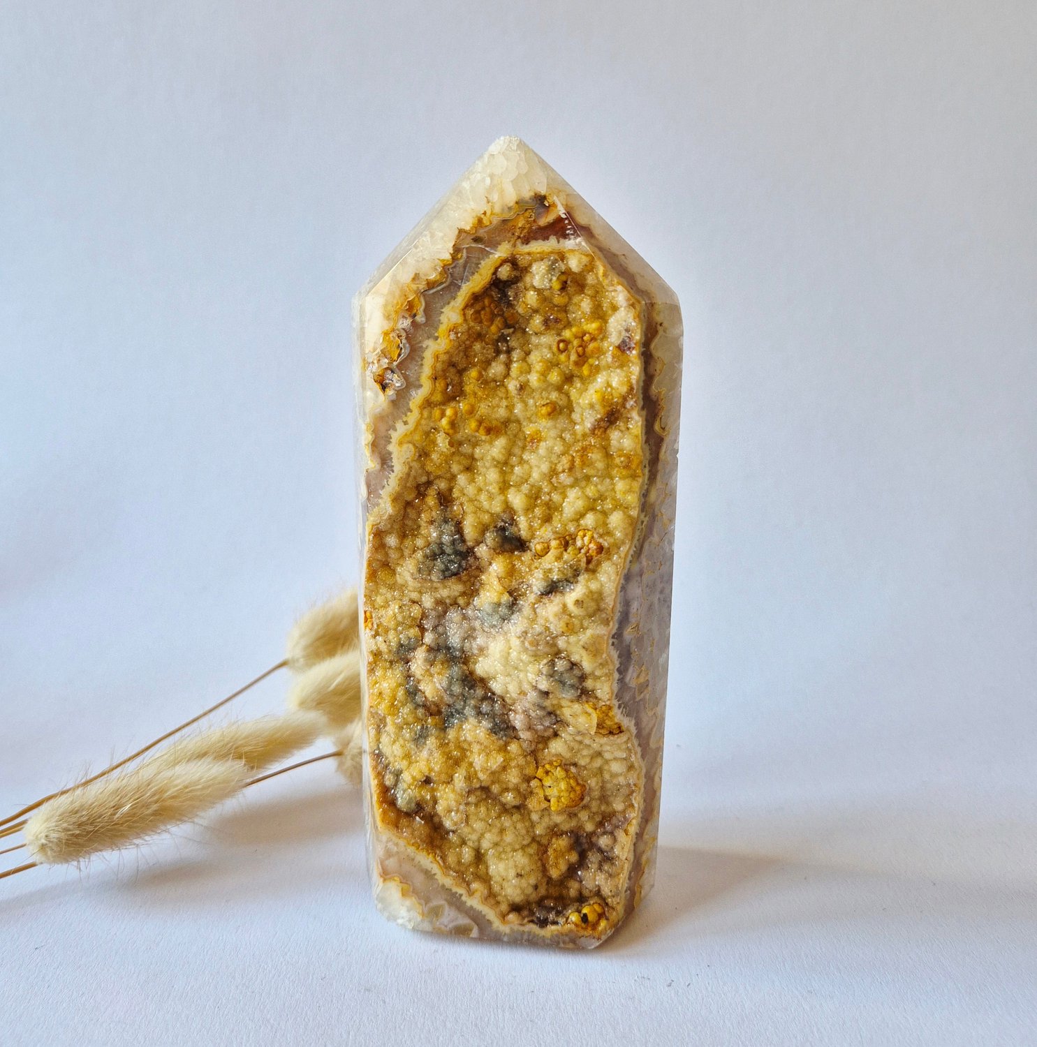 Moonlight Gemstones Druzy Agaat Toren uit Uruguay 546 gram | Natuurlijke Geode Edelsteen Meerkleurig