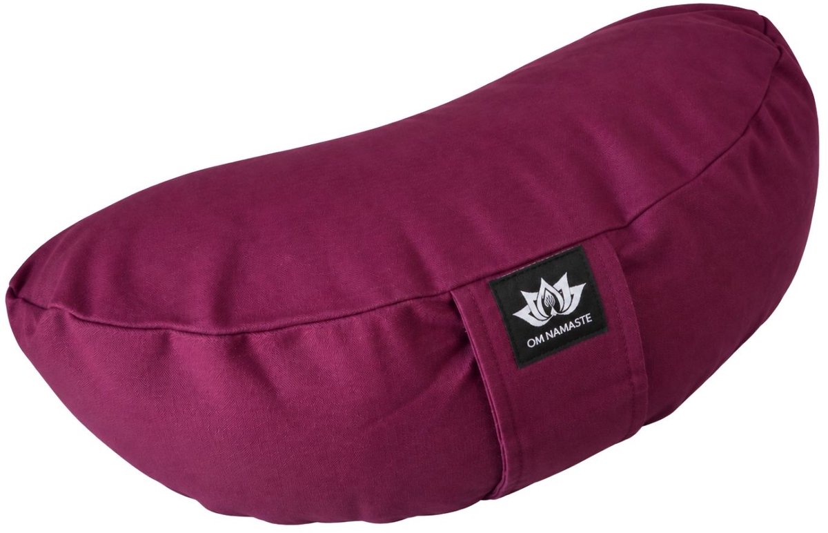 Bol.com Om Namaste Halve Maan Meditatiekussen Zitkussen - Bordeaux Aubergine - Pro Moon aanbieding