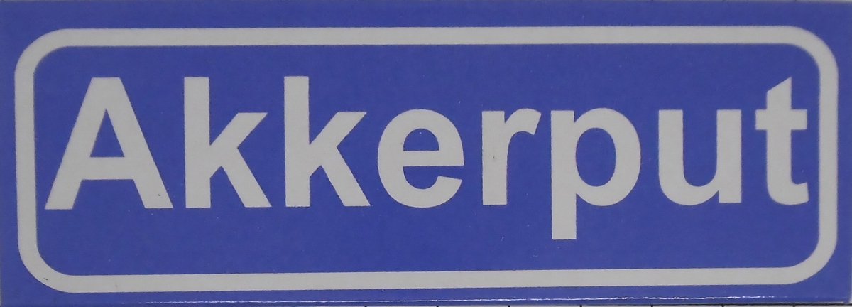 Souv© - koelkast magneet - plaatsnaam bord - kombord - souvenir - koelkastmagneetje - relatiegeschenk Akkerput