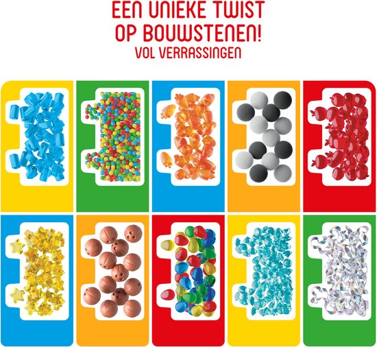 Een unieke twist op bouwstenen! Vol verrassingen. Verschillende bakjes met blauwe blokjes, gekleurde balletjes, oranje vormpjes, grijze bolletjes, rode appelvormpjes, gouden sterren, bruine bolletjes, gekleurde blokjes, blauwe kristalvormpjes en zilveren kristalvormpjes.