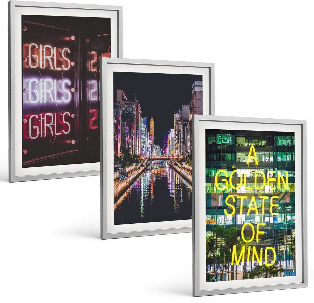 Coloray 3-Delige Schilderij Set - Neonreclames Van De Stad 'S Nachts Met Uitzicht Op De Rivier. - 40 x 60 cm - Muurdecoratie - Interieur Decoratie - Decoratieve Schilderijen
