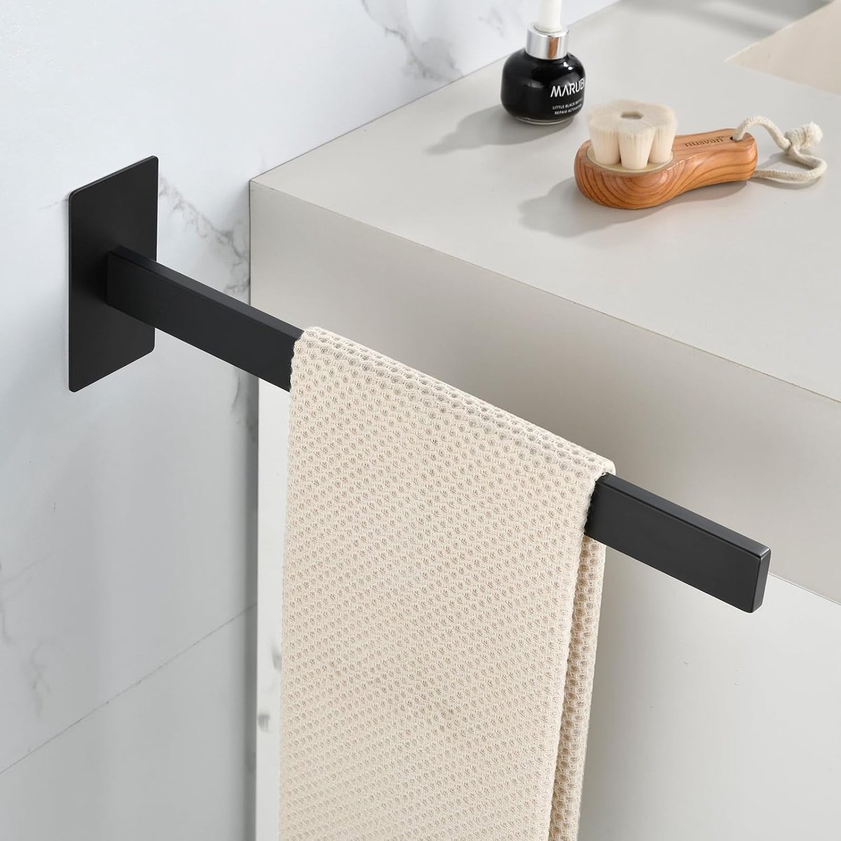 SnelShoppen - Towel Holder No Drilling Handdoekhouder RVS Badkamer Handdoek Bar Zelfklevend Enkelarmig voor Badkamer en Keuken